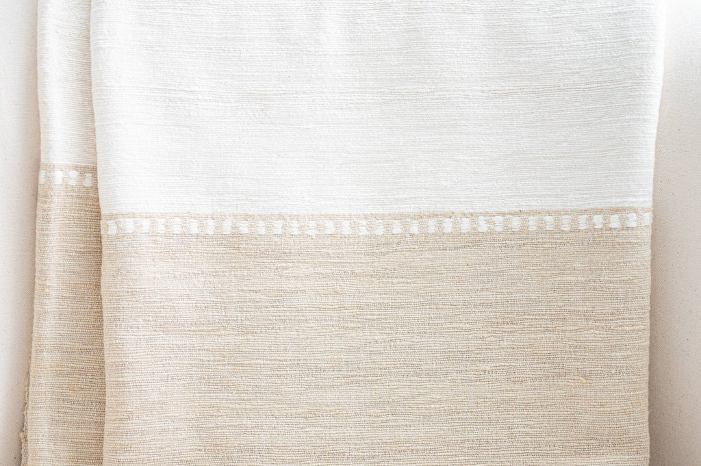 Coffee & Oats Light Throw